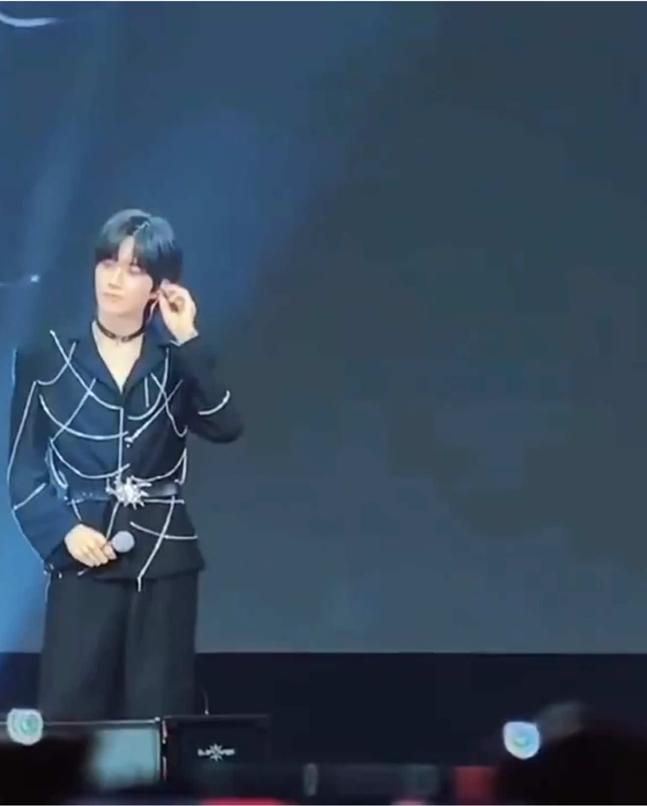 ได้ฟังเสียงร้องสดของทั้งคู่แล้วมันดีมากจริงๆ #Desire4inBangkok #Desire4ThailandFM #QiuDingjie #HuangXing #XingQiu 