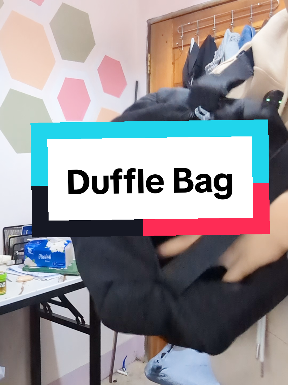 Ang daming kasya! Pero ang gaan parin dalhin💪  Tawii Duffle Bag Big Capacity Duffle Bag  Travel Shoulder Bag Aesthetic Sling Bag Canvas Duffle Bag Minimalist Duffle Bag  Large Capacity Bag Gym duffle bag School shoulder bag Unisex travel bag  Lightweight tote bag  Everyday casual bag Durable travel bag Duffle bag #dufflebag  #travelbag #gymbag #bag  #creatorsearchinsights 