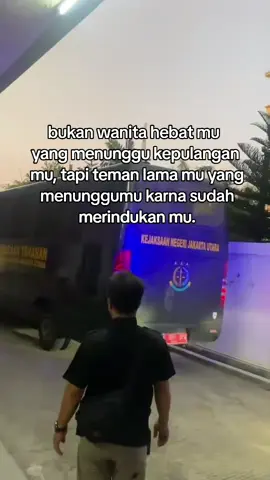 rindu tebal🫂🥺 #rindu #story18jakarta #storyjakarta #lontar2018jakarta #zyxcba 