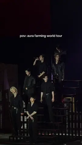 too much is going on #enhypen #walktheline #walkthelinesingapore #enhypen_belift #wtlsingapore 