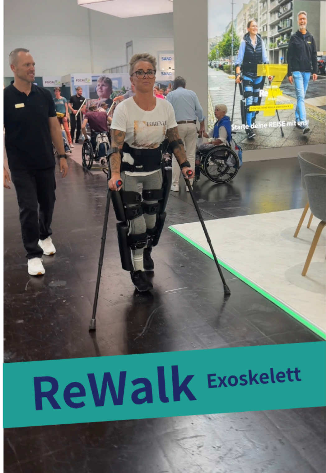 🚨 Unglaublich, was der ReWalk 7 kann! 🚶‍♂️ Dieses smarte Exoskelett wurde entwickelt und angepasst für dich und dein Leben – mit digitaler Unterstützung, intuitiver Steuerung und maximaler Zuverlässigkeit im Alltag. 💪 Über die MyRewalkApp behältst du alle Fortschritte & Statistiken im Blick – und kannst dich bei Fragen direkt mit Lifeward verbinden. 🔗 Dank Smartwatch-Steuerung oder Unterarmgehstütze startest du per Knopfdruck – aufstehen, gehen, anhalten, Geschwindigkeit wechseln – alles intuitiv und sicher. ⚙️ Perfekt vernetzt mit Cloud, Smartfernbedienung und Therapeuten-Gerät: 👉 Ein System, das mitdenkt – und dich Schritt für Schritt begleitet. #ReWalk7 #Exoskelett #MobilitätNeuGedacht #wirsindx #Lifeward