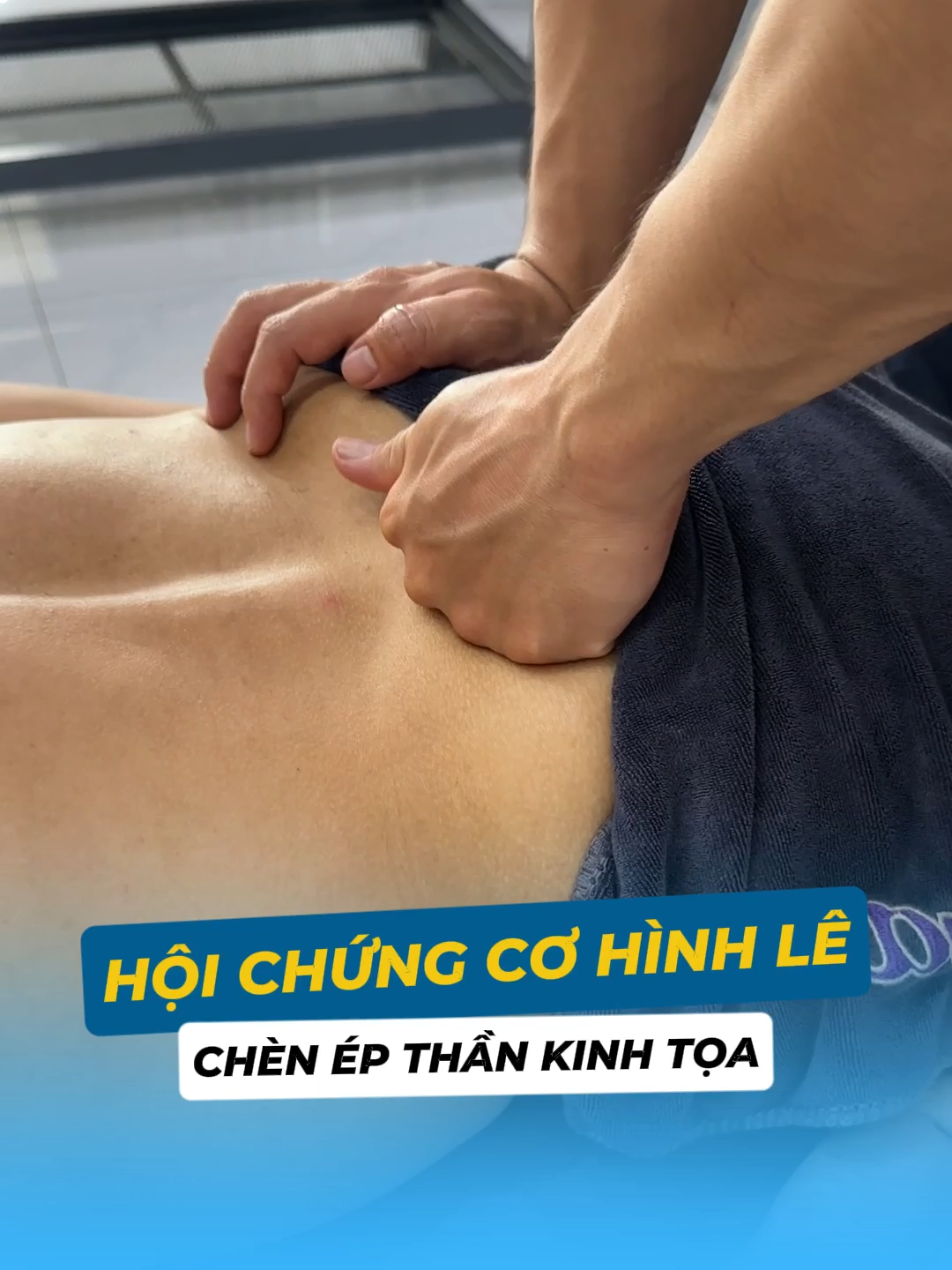 Bó cơ nhỏ ở mô.ng khiến tê chân #lykos #stretching #coxuongkhop