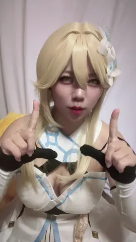 ほたちゃん拾って〜！恋人繋ぎしよ🥰