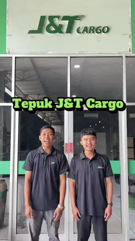 Tepuk J&T Cargo Semua pasti bisa kirim😍 #jntcargobengkulu #paketbesarcarijntcargo #kirimpaketbesar #reels #fyp 
