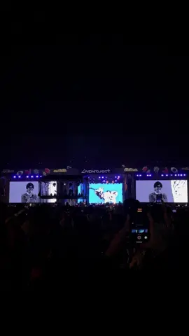 gapapaa bangett macet macetan pas berangkat, apa lagi pas keluar dari venue gapapa gapapaa 😭😭😭😭 #sheilaon7 #so7 #liveprojectsemarang #konser #fyppppppppppppppppppppppp 