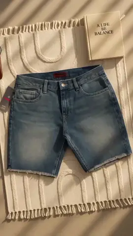 Rekomendasi celana jeans bermuda terbaru #jeansBermuda #jeansDenim #rawis #bunbe