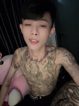 Cmt đi toi sẽ tặng cho con heo 