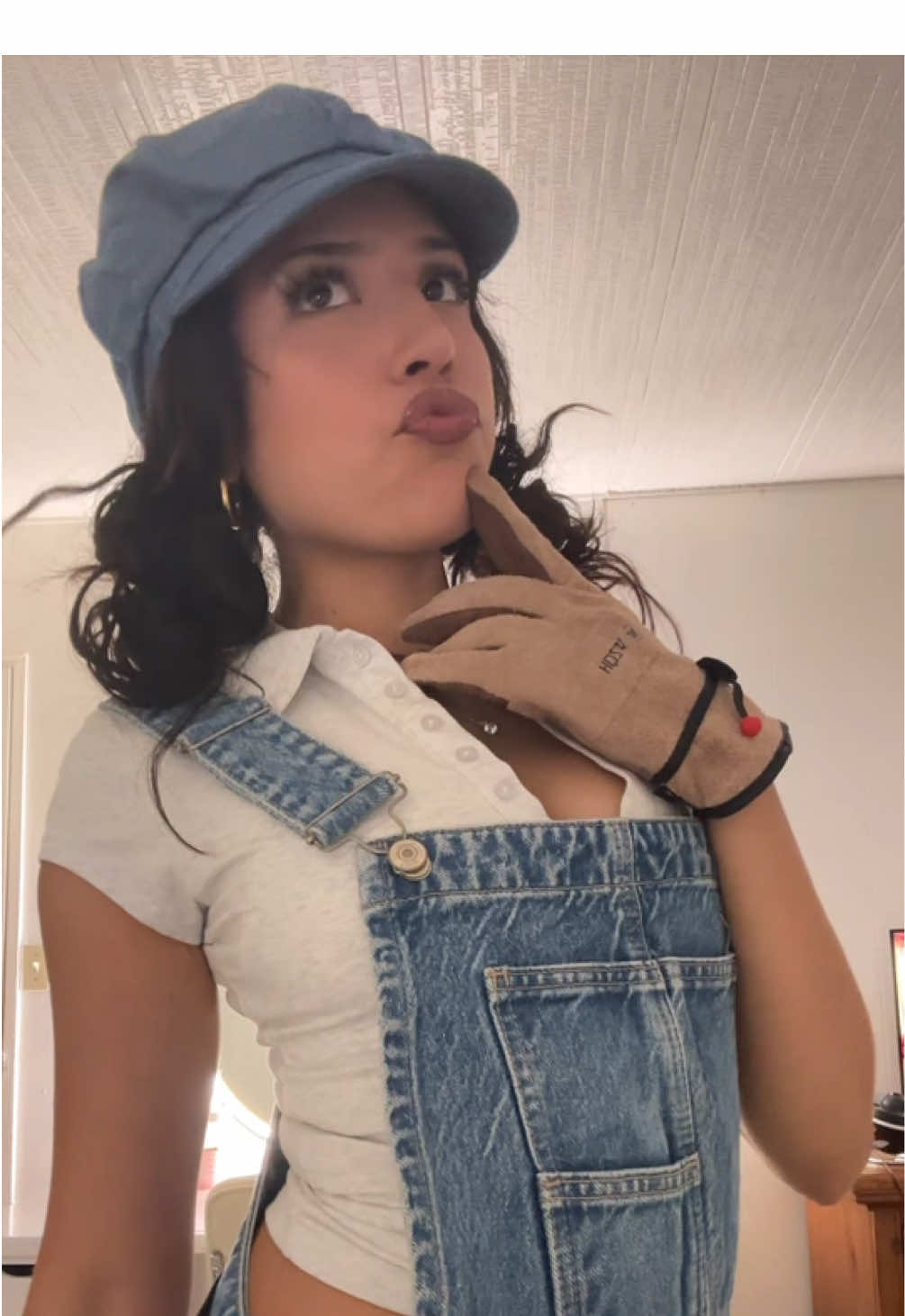 first costume of the monthhh, audrey ramirez 🤭🫦👩🏽‍🔧 #atlantis #halloweencostume #costume #halloween 