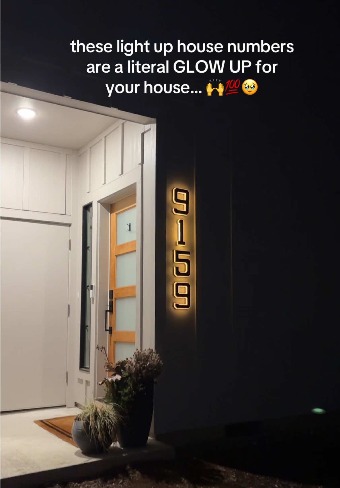 plus they’re 30% off today but hurry, a few numbers are selling out! 🚨💯🙌🔥✅ #lightupnumbers #hometech #homedecor #homeimprovement #housenumbers 