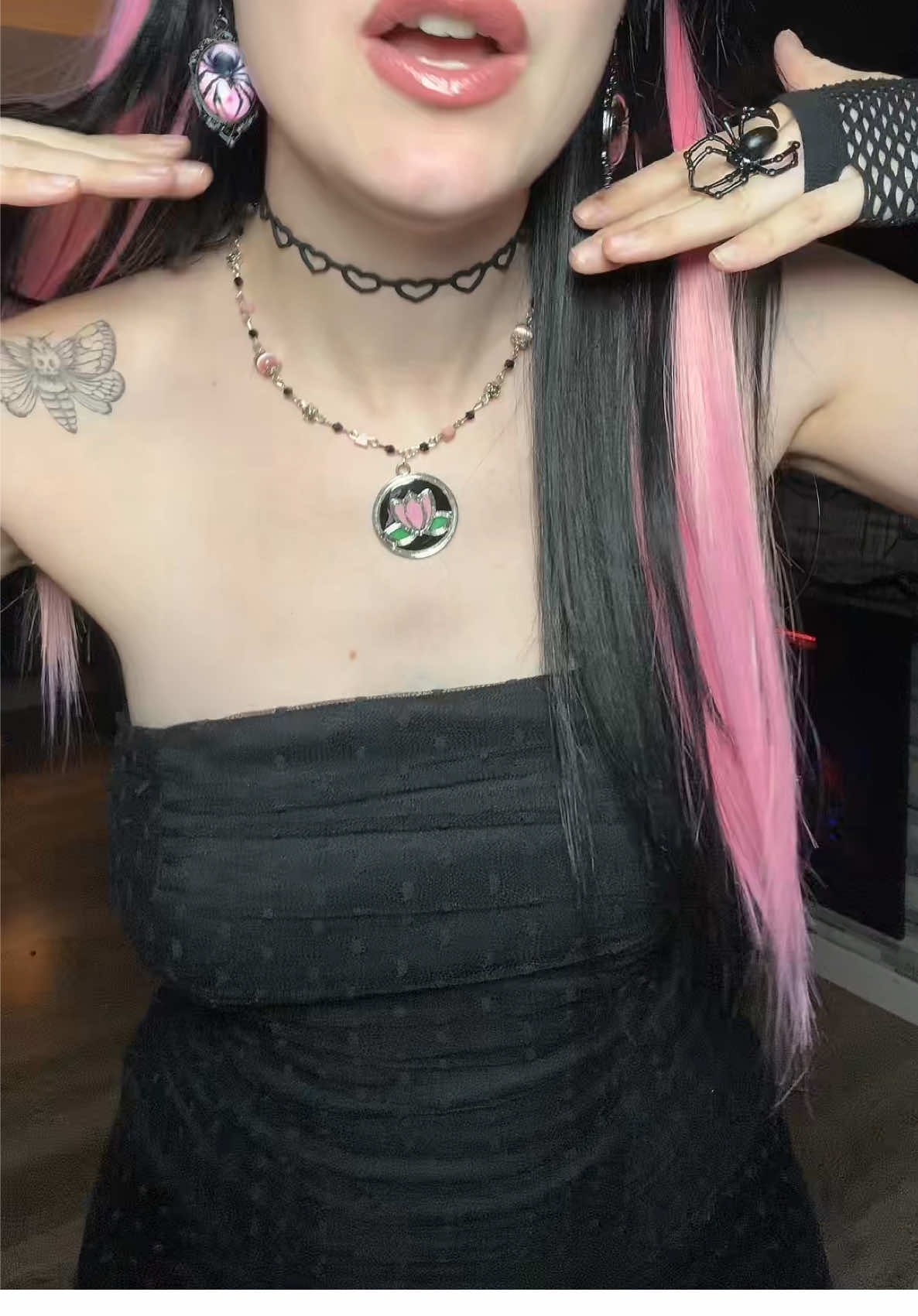DAY 12 of #31daysofhalloween 🖤🩷 mystery jewelry jar girl Barbie edition #fypシ゚viral #mysteryjewlerygirl #mysteryjewelryjar #trendingvideo 