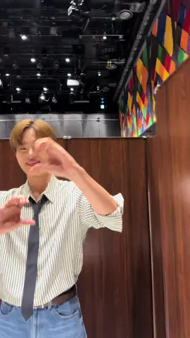 251012 AB6IX 動画お見送り会 日本に来てくれてありがとう✨ みんな可愛すぎる🫶🏻 #AB6IX #전웅 #김동현 #박우진 #이대휘 @AB6IX(에이비식스) 