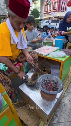 JAJANAN KHAS BETAWI WAJIB PAKE ARANNG BATOK DI CFD MARGONDA DEPOK. #Denkepo #kuliner #keraktelor #food 