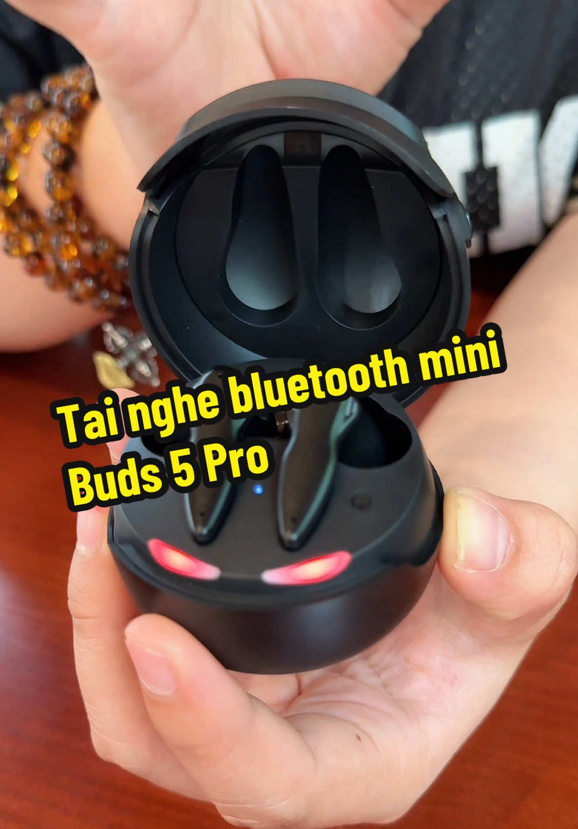 Tai nghe bluetooth mini Buds 5 Pro #tainghe #tainghebluetooth #tainghekhongday #tainghemini #nabeodaily 