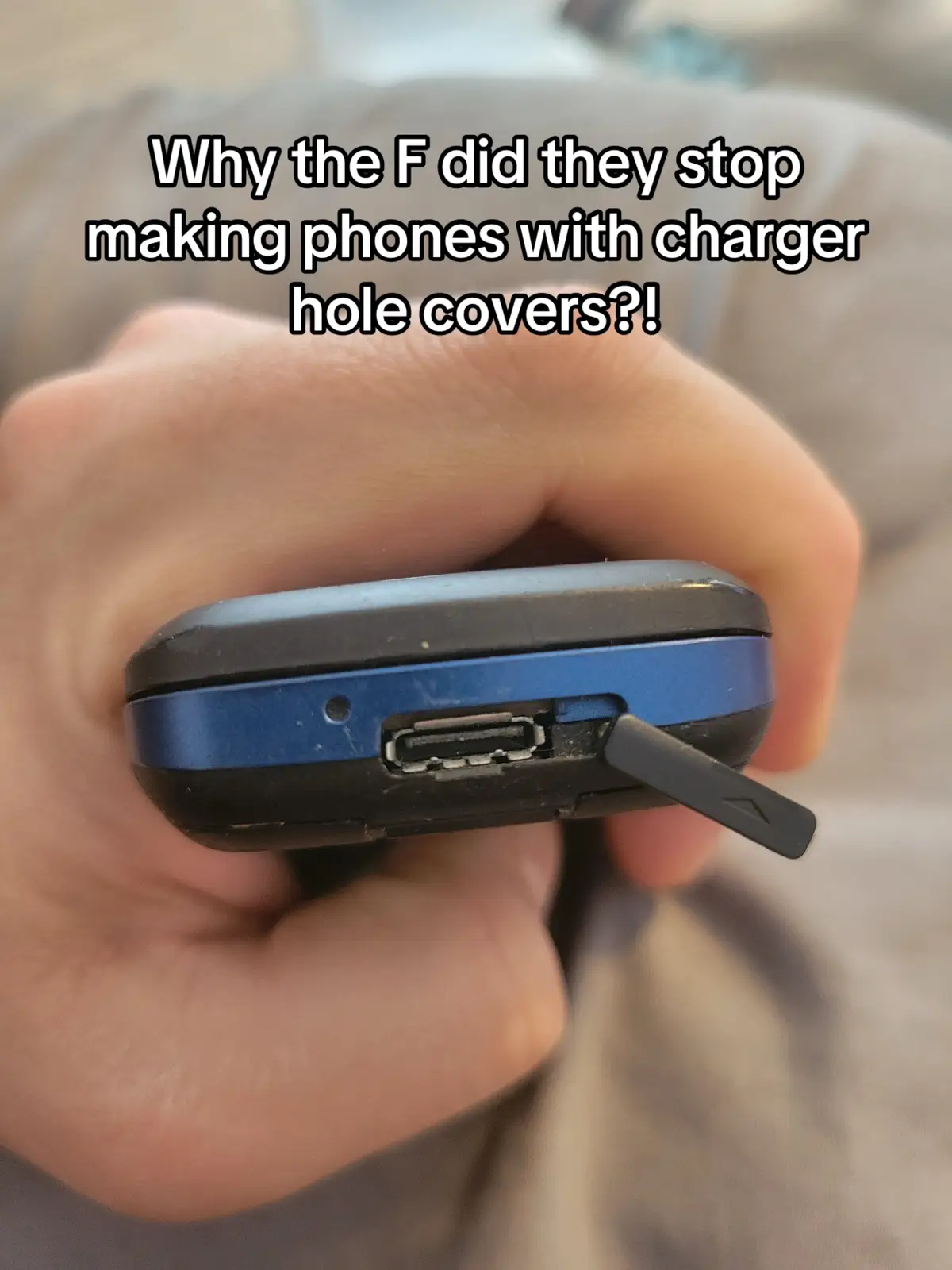 Now I gotta clean mine every once in a while cuz lint gets in there.  #phones #chargercovers #nostalgia #answers #goback 