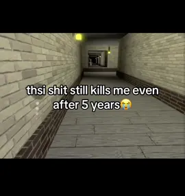 ive been laughing at this for the past 3 minutes #roblox #identityfraud #covid #2020 #quarantine 