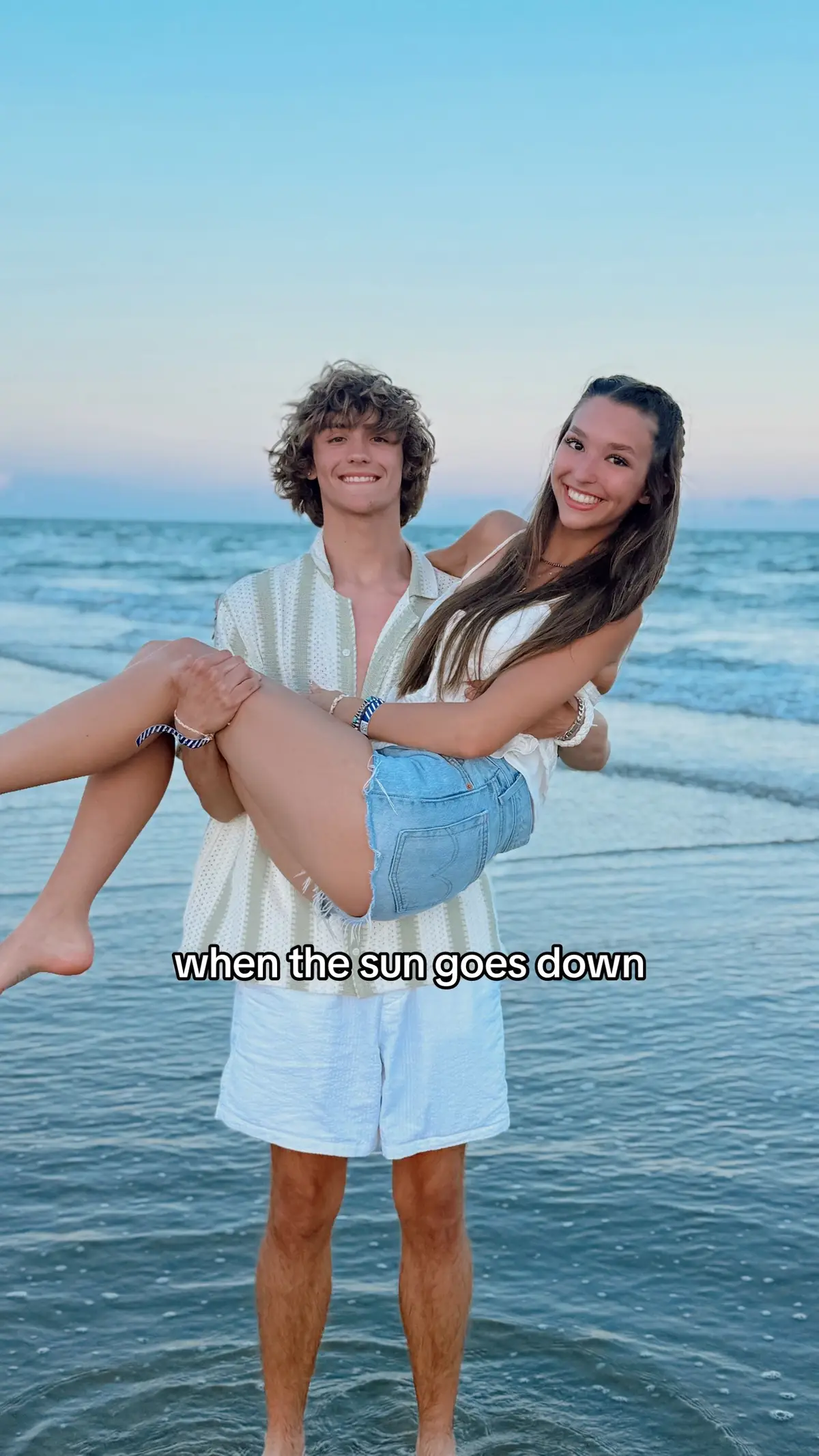 • @bigpimp_4.6 •  • #fall #boyfriend #viralvideo #xyzbca #blowthisup •