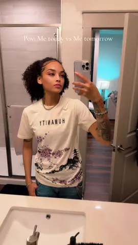 how about both? #wlw #viralvideo #fyp #lesbiansoftiktok #stemsoftiktok 