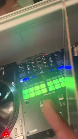 Will You Be Mine by Anita Baker #rnbsoul #grownfolksmusic #vinylcollection #memoriesunlocked 