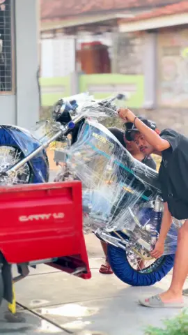 Asyiekk hoeyy RUEADYYY HOEY 💃🏼💃🏼 #gl100 #modifikasi #pickup #nyeni 