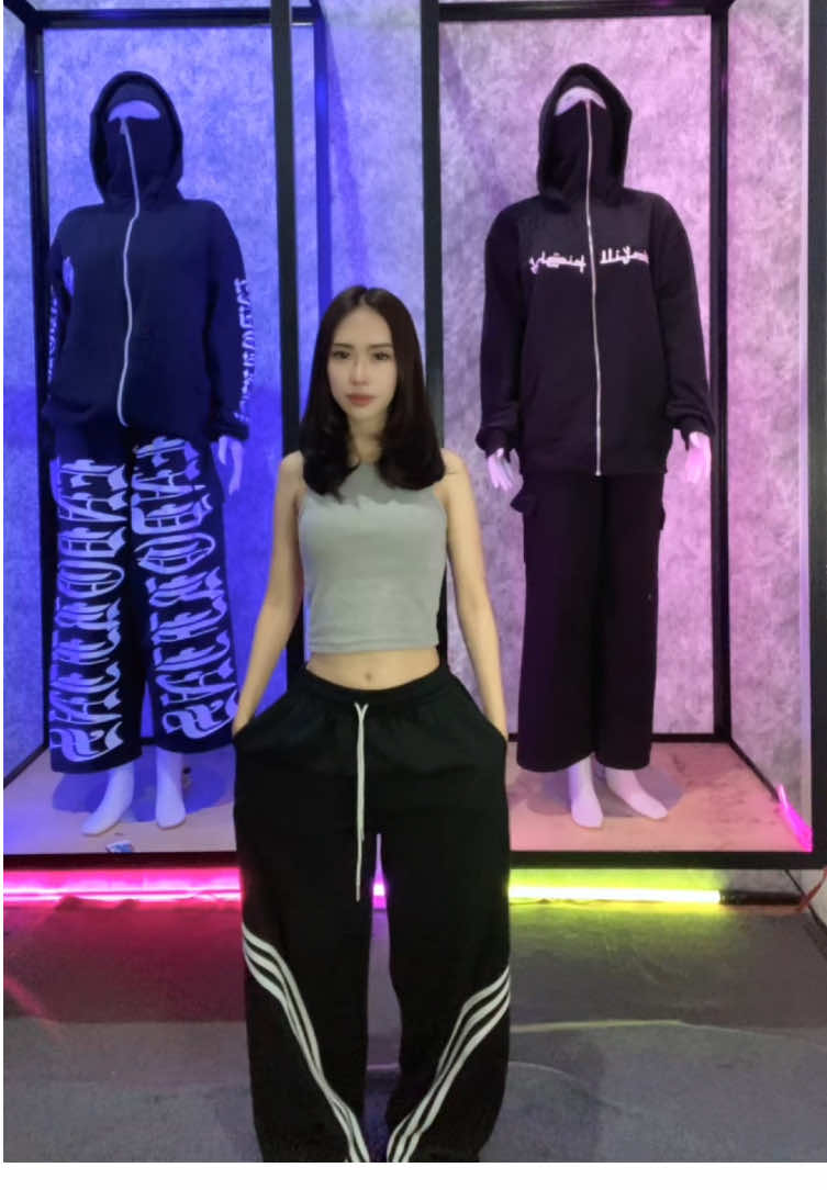 Gak expect sebagus ini padahal harganya cuma segitu😭🖤🤏🏻 #rekomendasioutfit #sweetpants#fyppppppppppppppppppppppp #OOTD #skena 