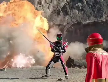 và ai đó  #decade #NamYR #kamenrider #kamenrideredit #fpy 