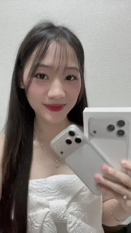 Theo dòng sự kiện😁Mà chưa biết làm esim ntn ạ🥺 #iphone17promax  #iphone #esim  #nhatban 