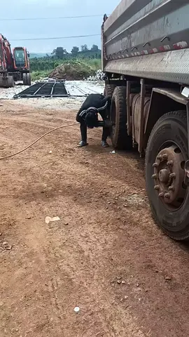 hoàng tử 62 Hết gặp công chúa lọ lem 2k2 rồi...hẹ hẹ