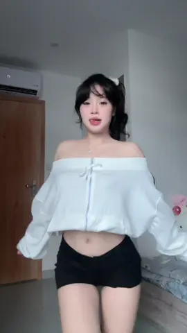 @By.Merchic #fypシ゚ #viral #xh #OOTD 