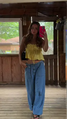 my queen preaching as usual everyone plz stop hating on her she is human too😚 #wizardliz 