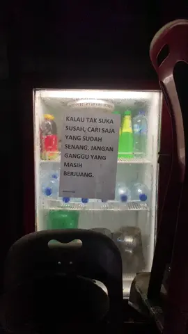 dan kalau kamu belum bisa menghidupi diri sendiri, jangan pernah menghancurkan masa depan seorang perempuan