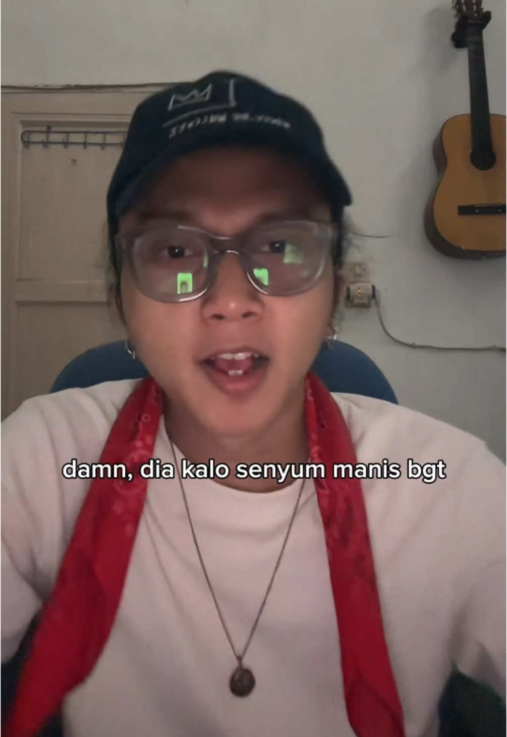 senyumnya bikin salting