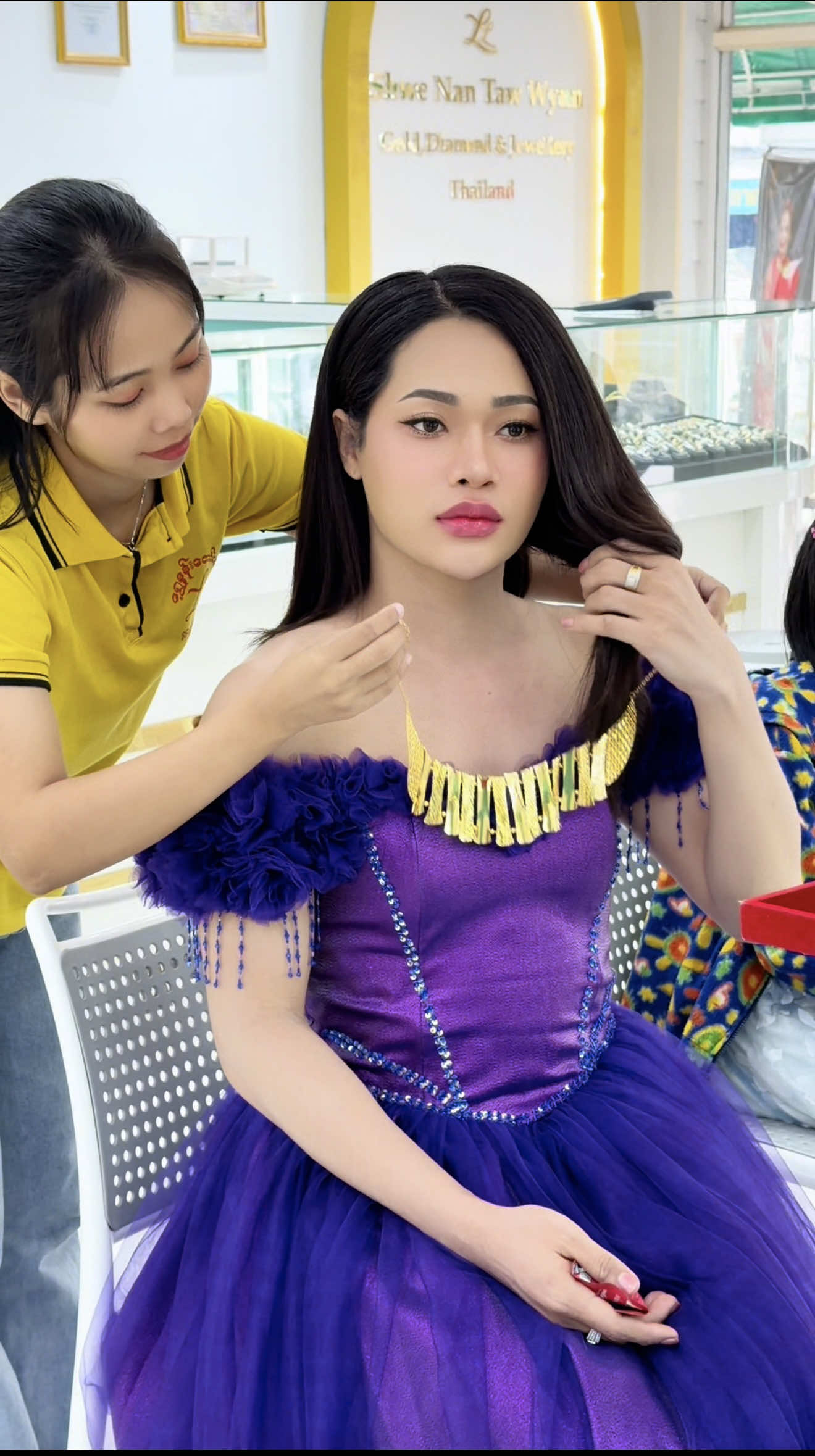 ထိုင်းရောက် Day 2 ❤️🇹🇭#naysann #shwenantawwynn @ရွှေနန်းတော်ဝင် ဘန်ဘောဆိုင် 