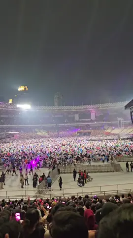 H-19  gak sabar mau liat pink ocean lgiii🖤🩷 #blackpink #deadlineworldtour #jakarta #gbk #fyp 
