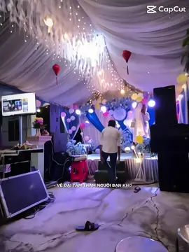 Đội này mạnh 😂mạnh ai nấy nhảy #xuhuong #xuhuongtiktok #damcuoi #ilovetiktok