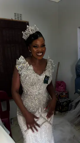 #celebritymakeupartis #bridalmakeup #0676280614 