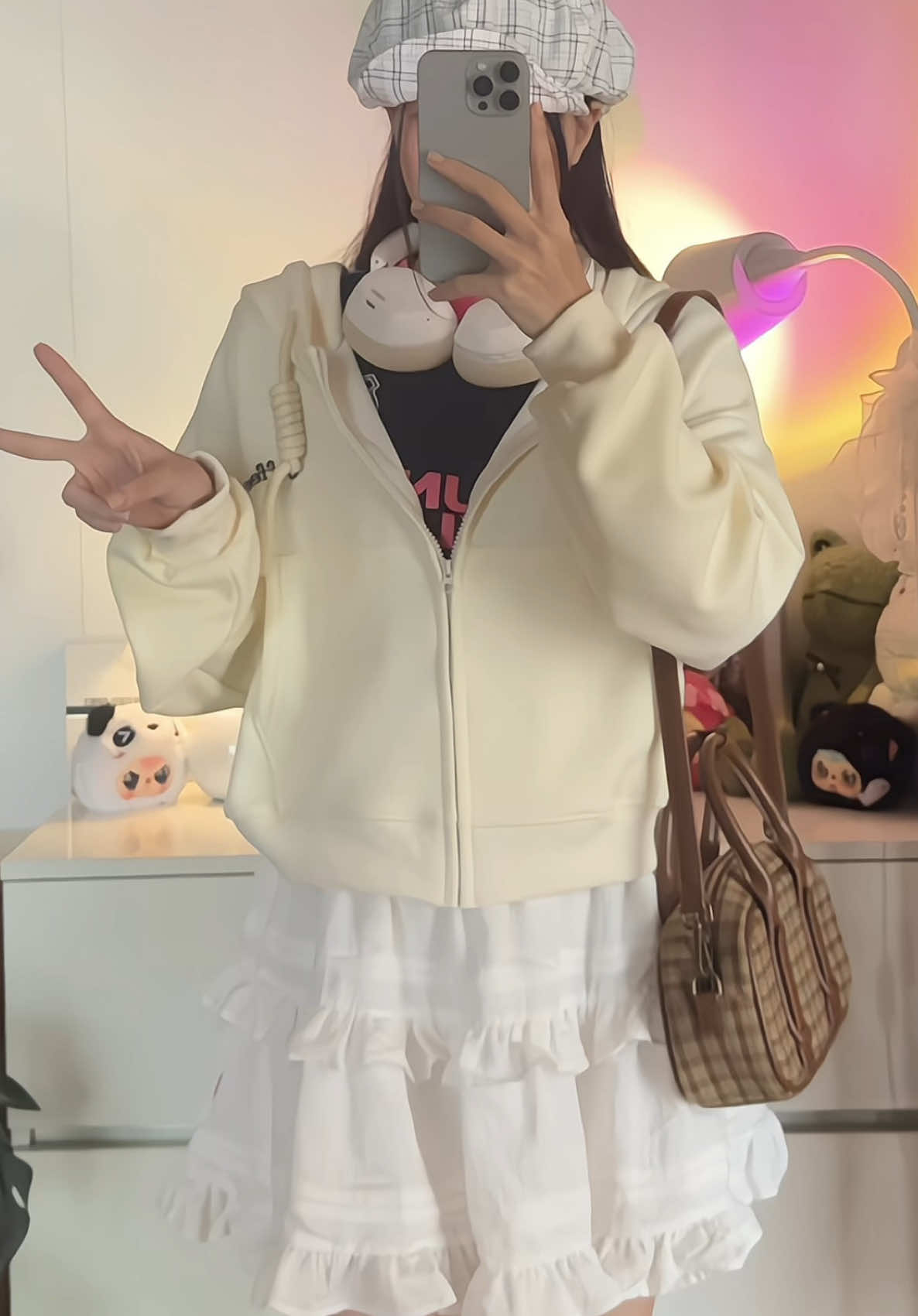 Áo khoác nỉ dáng lửng nhất định nên có 1 em trong tủ đồ nha mấy bà #aokhoac #aohoodie #aocroptop #xuhuong #viraltiktok 