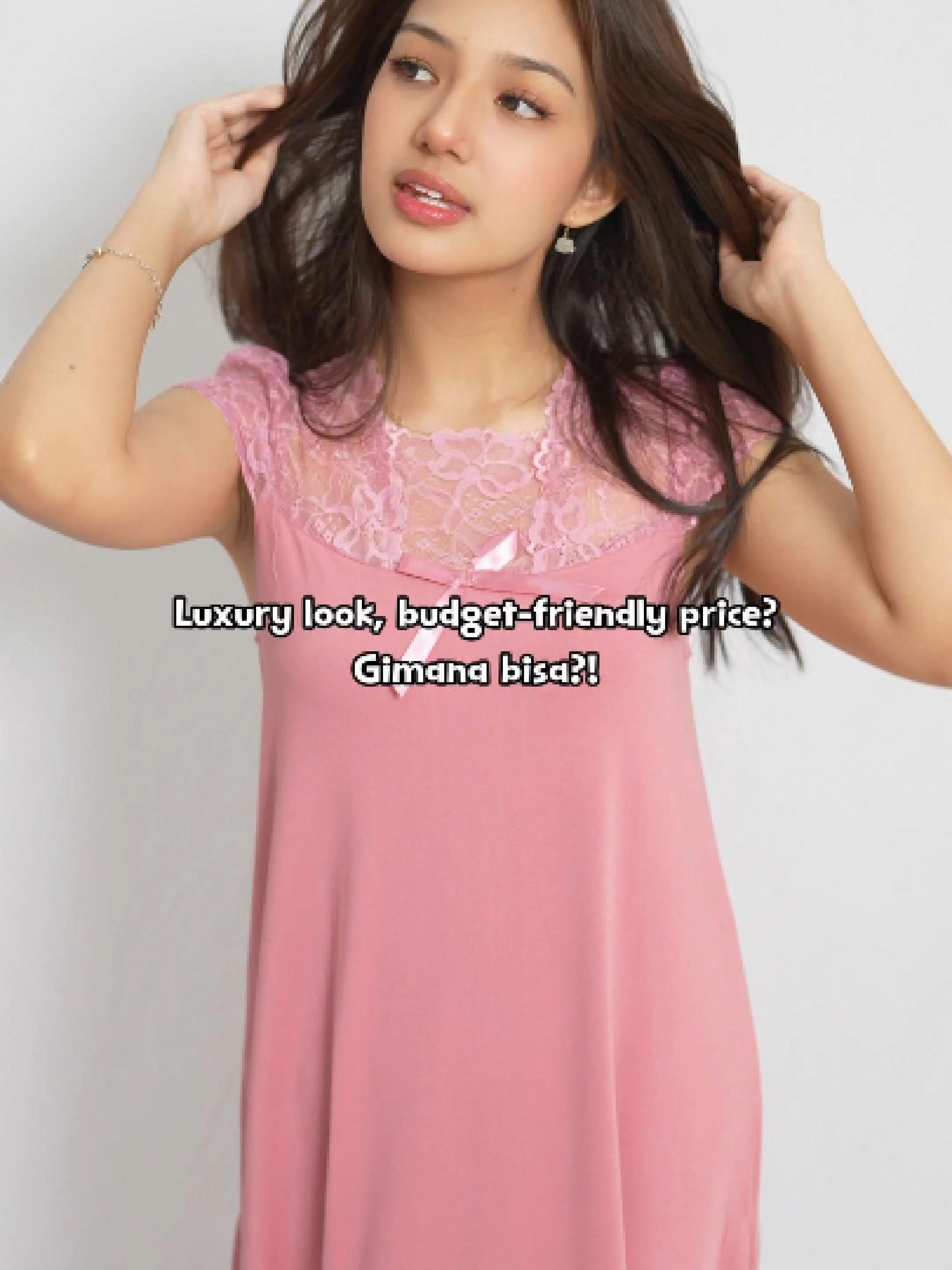 Elegan, lembut, mewah — tapi harganya? Lagi miring banget😳💎 Promo cuma sebentar, yang cepet yang dapet! #desecrettz #sleepwear #lingerie #bajutidur #sleepwearfashion #outfitinspo #sleepwearset #FLASHSALE #PROMO #DISCOUNT #DISKON