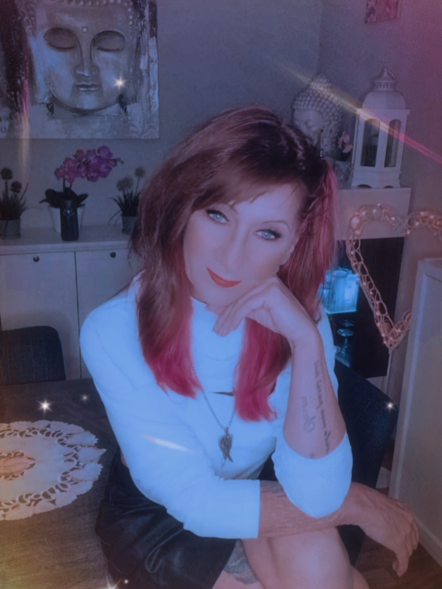 Schönen guten Morgen 🌹🥰☘️🧚‍♀️#wünsche euch einen schönen Start in die neue Woche ☘️🧚‍♀️#Lebe🌹Liebe❤️Lache #pflegeengelmit❤️ 🪽#dorfkind 