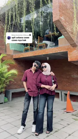 Membalas @𝕷𝖎𝖇𝖗𝖆𝖆𝖆🖤 black wash semua ya, cuss couplean sama pacar kalian🥰🫵🏻#OOTD #inspooutfit #couples #fyp #xzyabc 