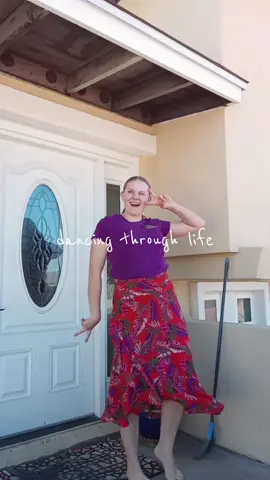 dancing through lifeeeee!! 🩷 #dance #dancingthroughlife #edit #wicked #dancer 