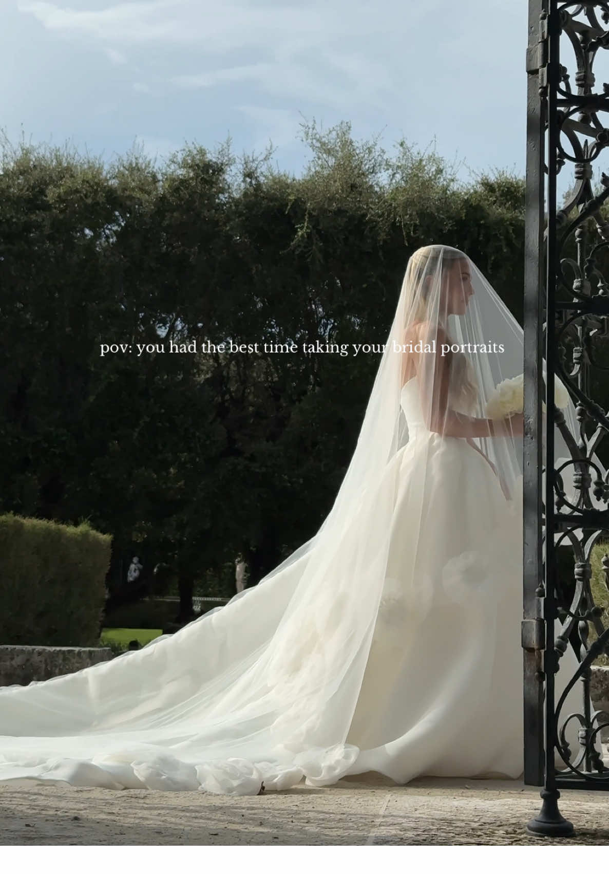 with @aileenayalaphoto & @oscarcinematic who made it all possible 🤍 and the BEST content creator @Wedding Content Creator !!! #bride #wedding #weddingday 