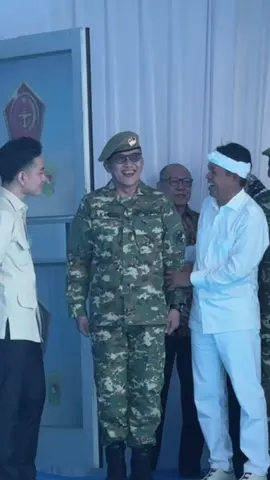 Di Ospek Sama Gubernur Aing @DEDmulyadi58 @Gibran Rakabuming #dedymulyadi #gibranrakabuming 