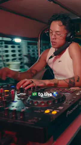 #tuktuk #brazil #funk #djset #saigon 