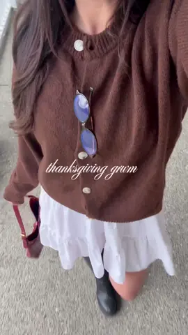 happy thanksgiving to all my Canadian friends 🤍🦃  dress from @Ardene cardigan from @Amazon #thanksgiving #Vlog #fallfashion 