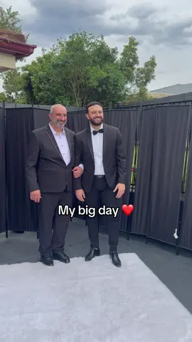 They turned my dreams into reality ! Thanks to @Dream Entertainment #wedding #day #fake #sydney #iwish 