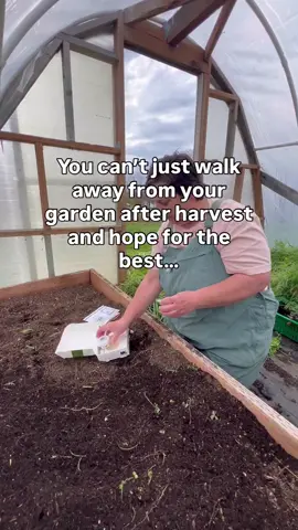 Every fall, we take one weekend to reset our garden before winter hits. We clean out beds, add mulch, and plant cover crops so the garden can rest while we do too! If you’ve ever wondered what to actually do after harvest season… this is it. The Rest & Reset Masterclass Replay walks you through every step so your beds stay protected, your soil gets richer, and your spring feels easy. 👉 Comment RESET below and we’ll send you the link to join the class! . . . #gardening #fallgarden #wintergardenprep #homesteading #raisedbedgarden #gardeningtips #restandreset #selfsufficiency #growyourownfood