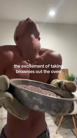 I LOVE BROWNIES (specifically these Trader Joe’s dairy free Dutch brownies😩😍🥰)