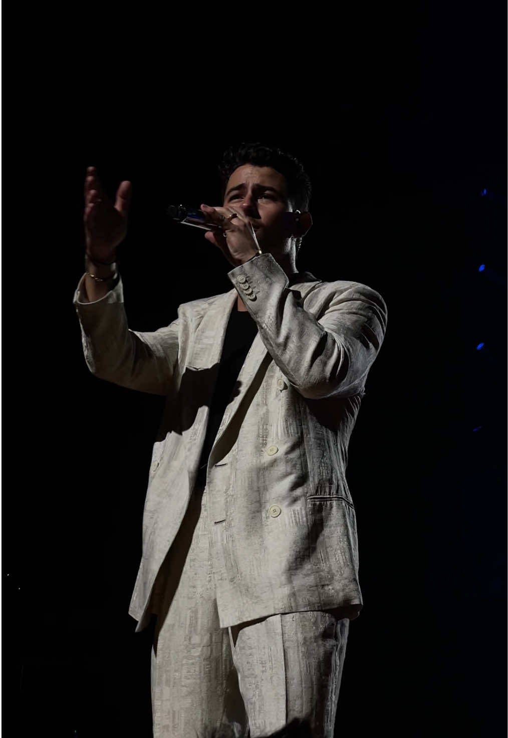 New Nick Jonas single - 911 @Nick Jonas @Jonas Brothers #nickjonas #jonasbrothers #greetingsfromyourhometown #jonasbrothersconcert #jonasbrotherstour 