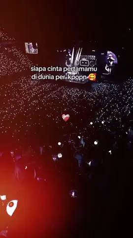 dialah cinta pertamaku sampai saat ini 🫰🫰 #jimin #btsarmy #bts_official_bighit 