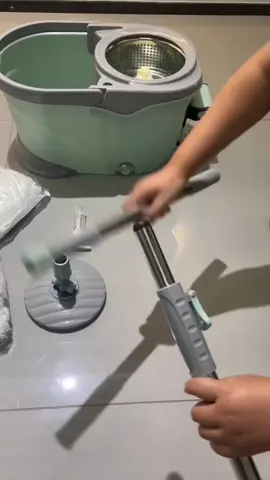 SAMONO BỘ CÂY LAU SÀN NHÀ CAO CẤP BCT706 2 NGĂN CHỨA - XOAY 360 độ - LAU KHÔ - LAU ƯỚT - CHẤT LIỆU NHỰA PP & INOX SỢI MICROFIBER THẤM HÚT TỐT KÈM BÌNH XỊT NHỎ GỌN GÀNG #xuhuong #xuhuongtiktok 